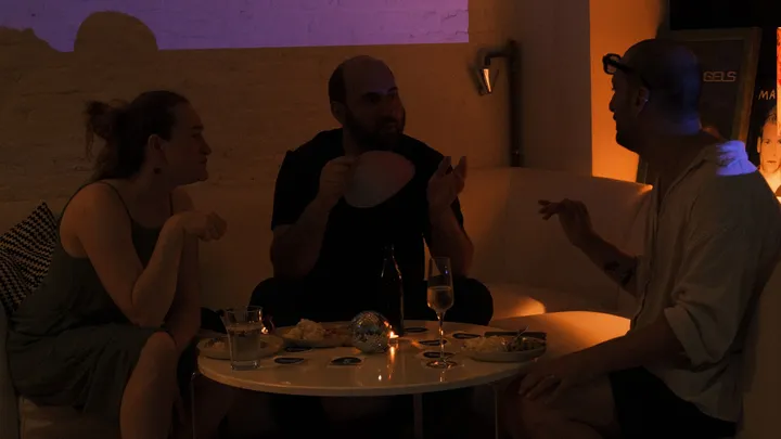 Artist Dinner #0, moment 6 of 7